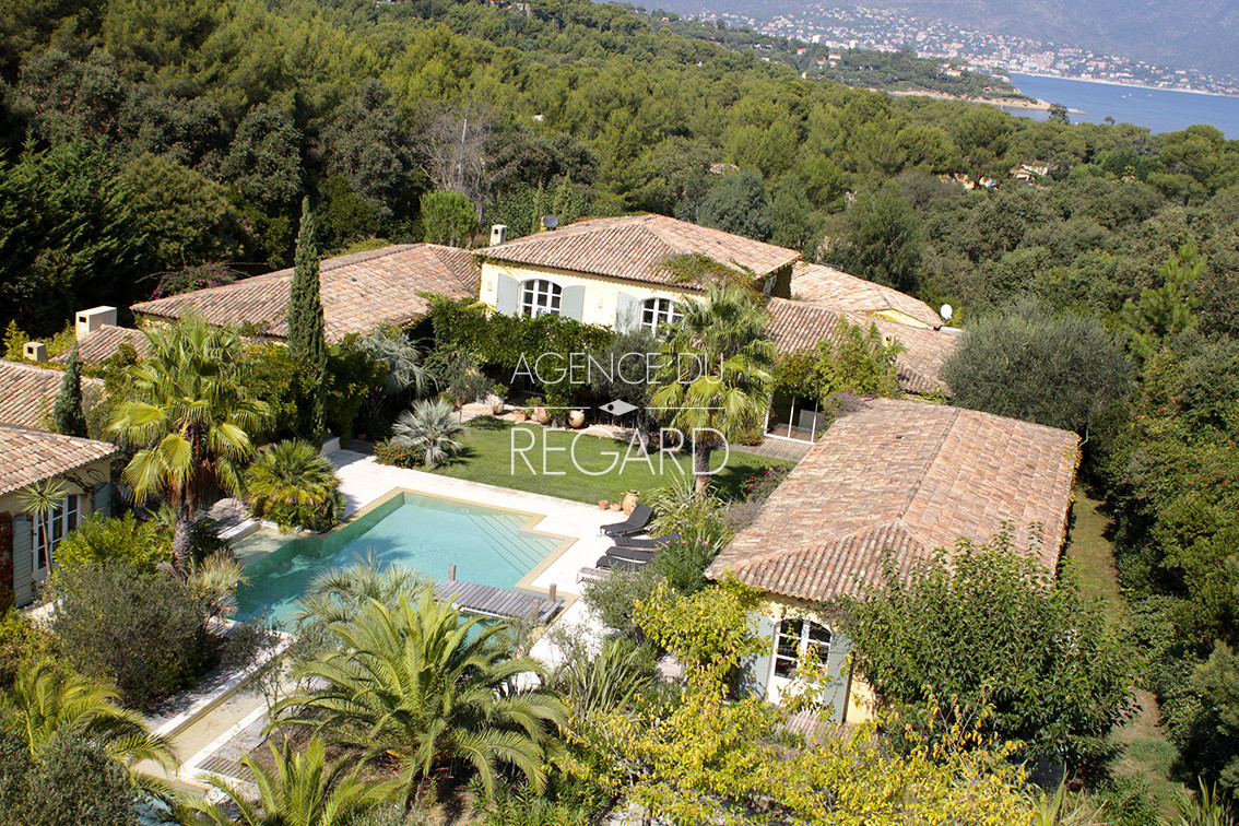 Propriété a vendre au Cap Bénat Propriété a vendre au Cap Bénat