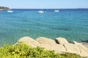 Proprit pieds dans l'eau au Lavandou