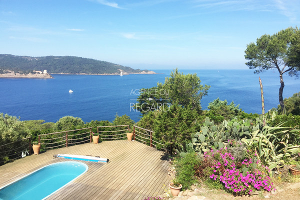 Villa vue mer sur lle du Levant, les d'Hyres