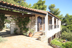 villa vue mer a vendre au Cap Bnat