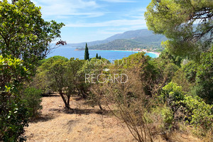 Terrain vue mer au Lavandou