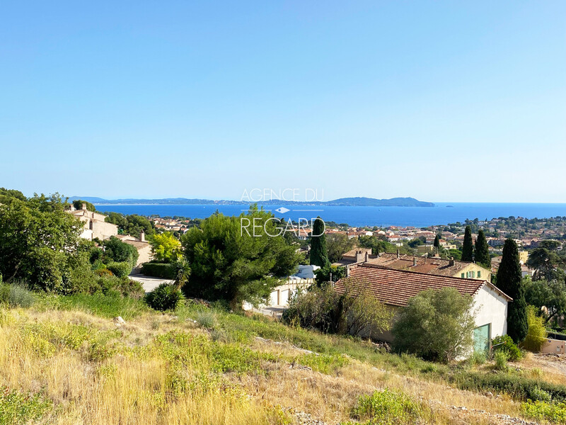 Terrain vue mer panoramique  Carqueiranne  CE TERRAIN EST PASSE SOUS PROMESSE DE VENTE PAR L'AGENCE DU REGARD