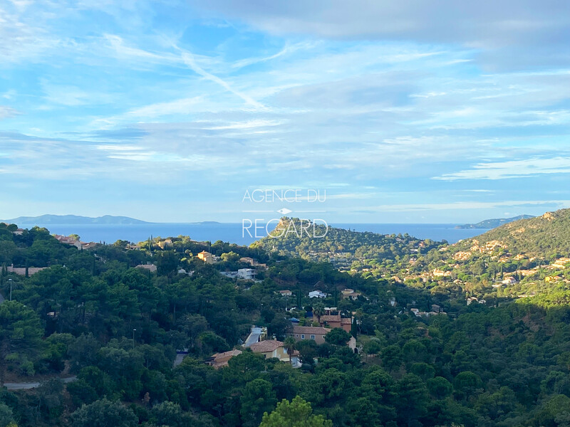 Proprit vue mer au Rayol Canadel CETTE VILLA A ETE VENDUE PAR L'AGENCE DU REGARD