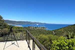 proprit vue mer au Gaou Bnat