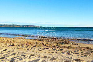 proprit vue mer  Cavalaire