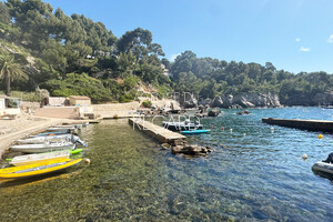 proprit  La Garde,  quelques minutes  pieds de la mer