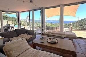 proprit vue mer au Gaou Bnat