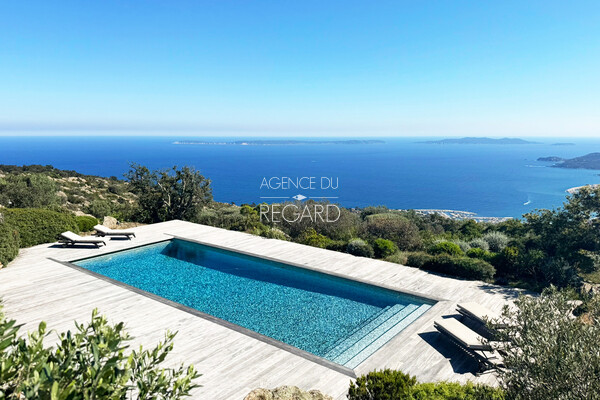 Propri�t� vue mer panoramique au Lavandou