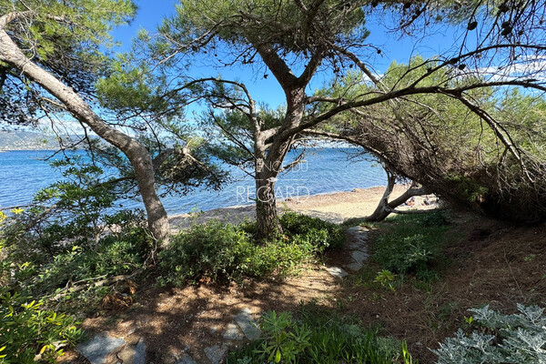 Proprit vue mer au Gaou Bnat, plage  pied...