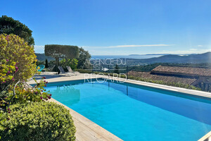 Propri�t� vue mer � Bormes-les-Mimosas