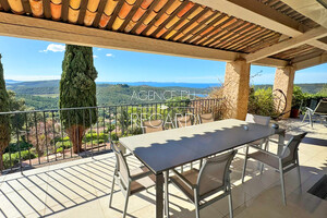 Propri�t� vue mer � Bormes-les-Mimosas