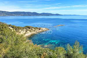 Propri�t� pieds dans l'eau au Cap B�nat