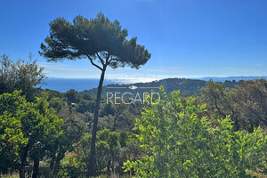 terrain vue mer au Gaou B�nat