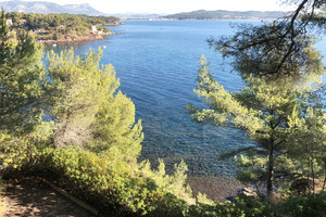 proprit pieds dans l'eau  la seyne sur mer