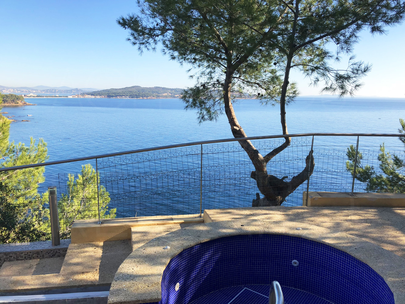 Vente Achat Fabregas La Seyne Toulon Var Sud Villa Vente Achat Fabregas La Seyne Toulon Var Sud Villa Tamaris Pieds Dans L Eau Vue Mer Panoramique Piscine