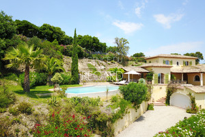 Proprit vue mer au Rayol Canadel