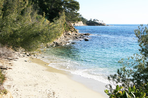 proprit pieds dans l'eau le Lavandou