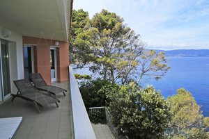 Villa vue mer au Cap Bénat