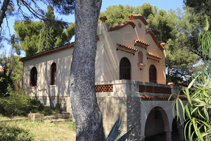 Proprit vue mer  Sanary sur mer vendue par l'agence du Regard