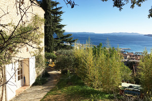 Villa vue mer au Lavandou vendue par l'Agence du Regard