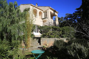 Villa vue mer au Lavandou vendue par l�agence du Regard